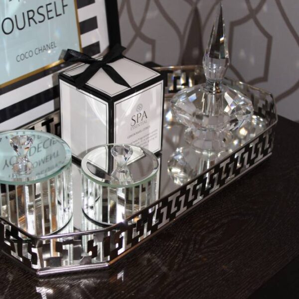 Willow Mirror Tray